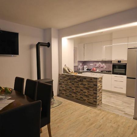 Apartman Teo &Tena Оточац Екстер'єр фото