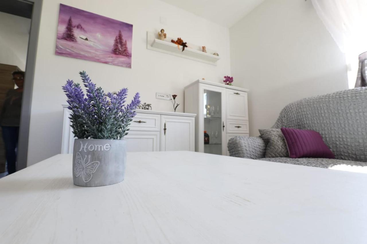 Apartman Teo &Tena Оточац Екстер'єр фото